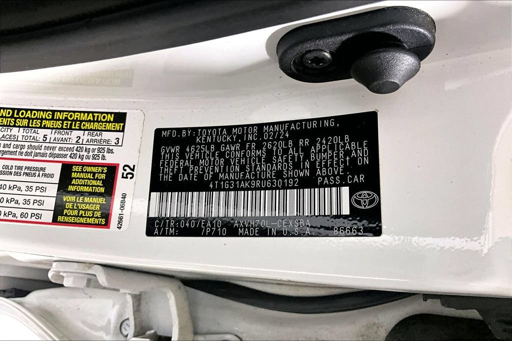 Used 2024 Toyota Camry SE FWD image 26