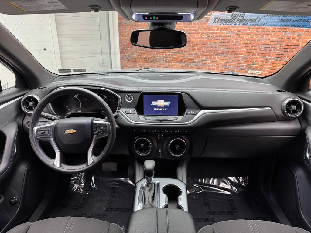 Used 2021 Chevrolet Blazer LT AWD/4WD image 12