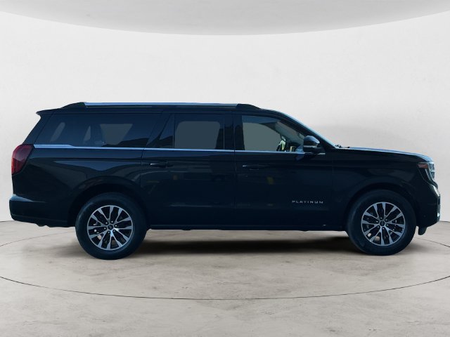 Certified 2025 Ford Expedition Max Platinum AWD/4WD image 4