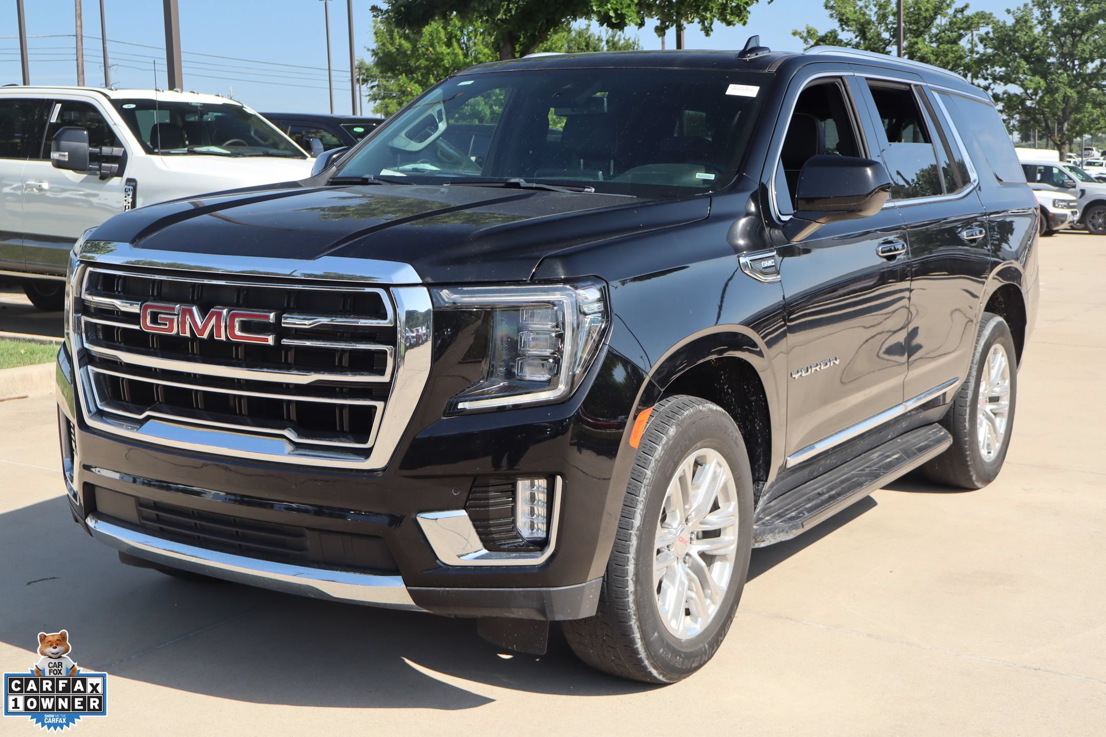 Used 2024 GMC Yukon SLT RWD image 9