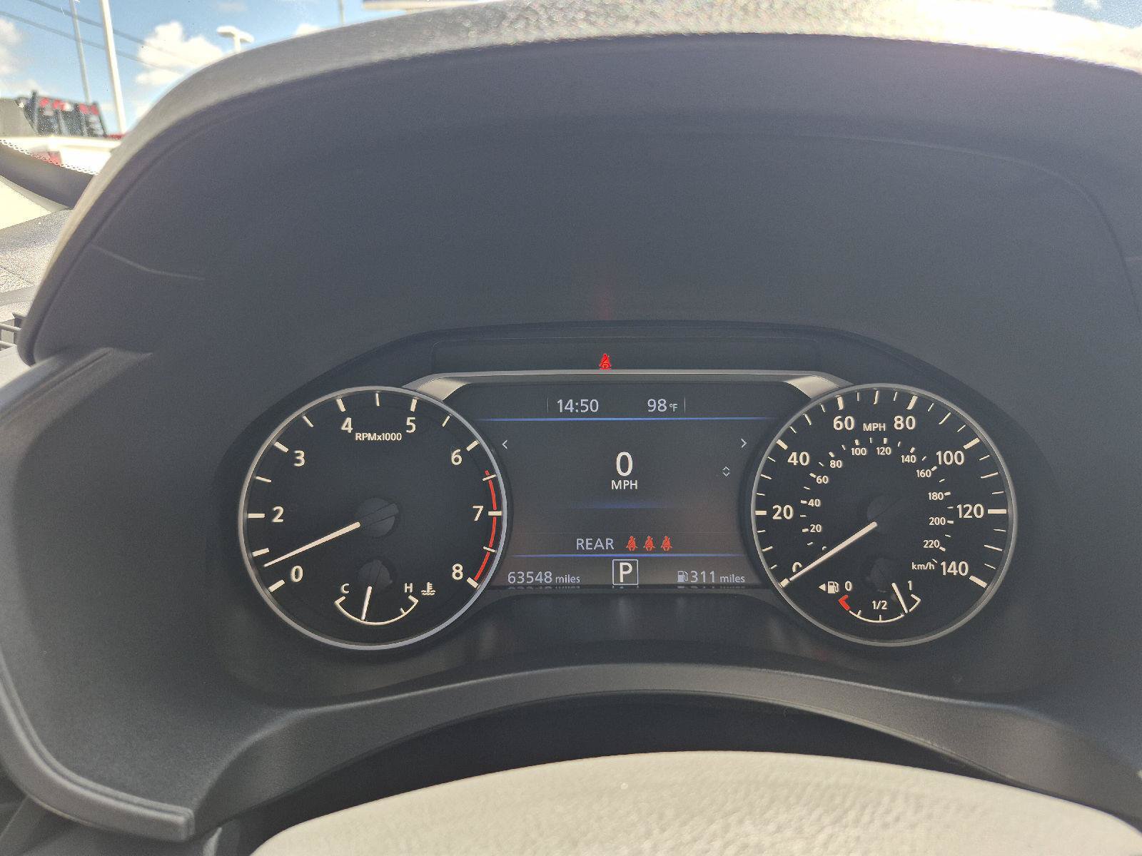 Used 2023 Nissan Altima 2.5 SV FWD image 7