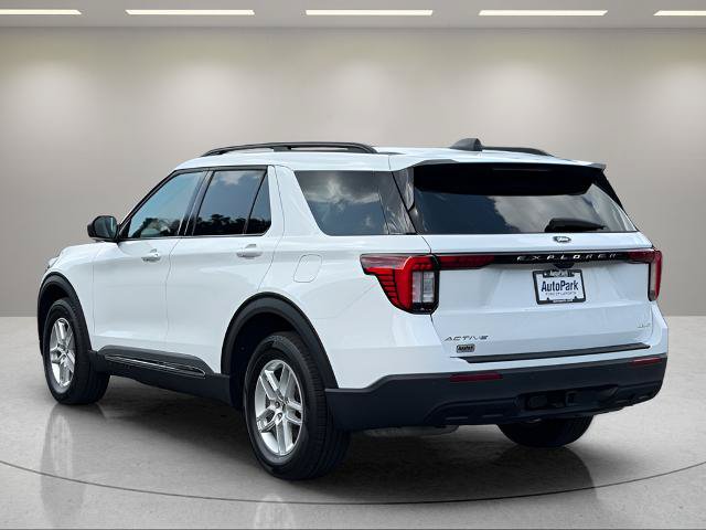 Certified 2025 Ford Explorer Active AWD/4WD image 5