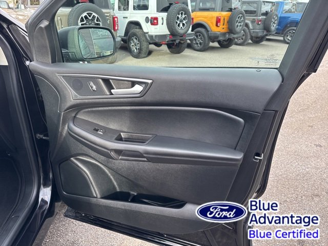 Certified 2024 Ford Edge SE image 30
