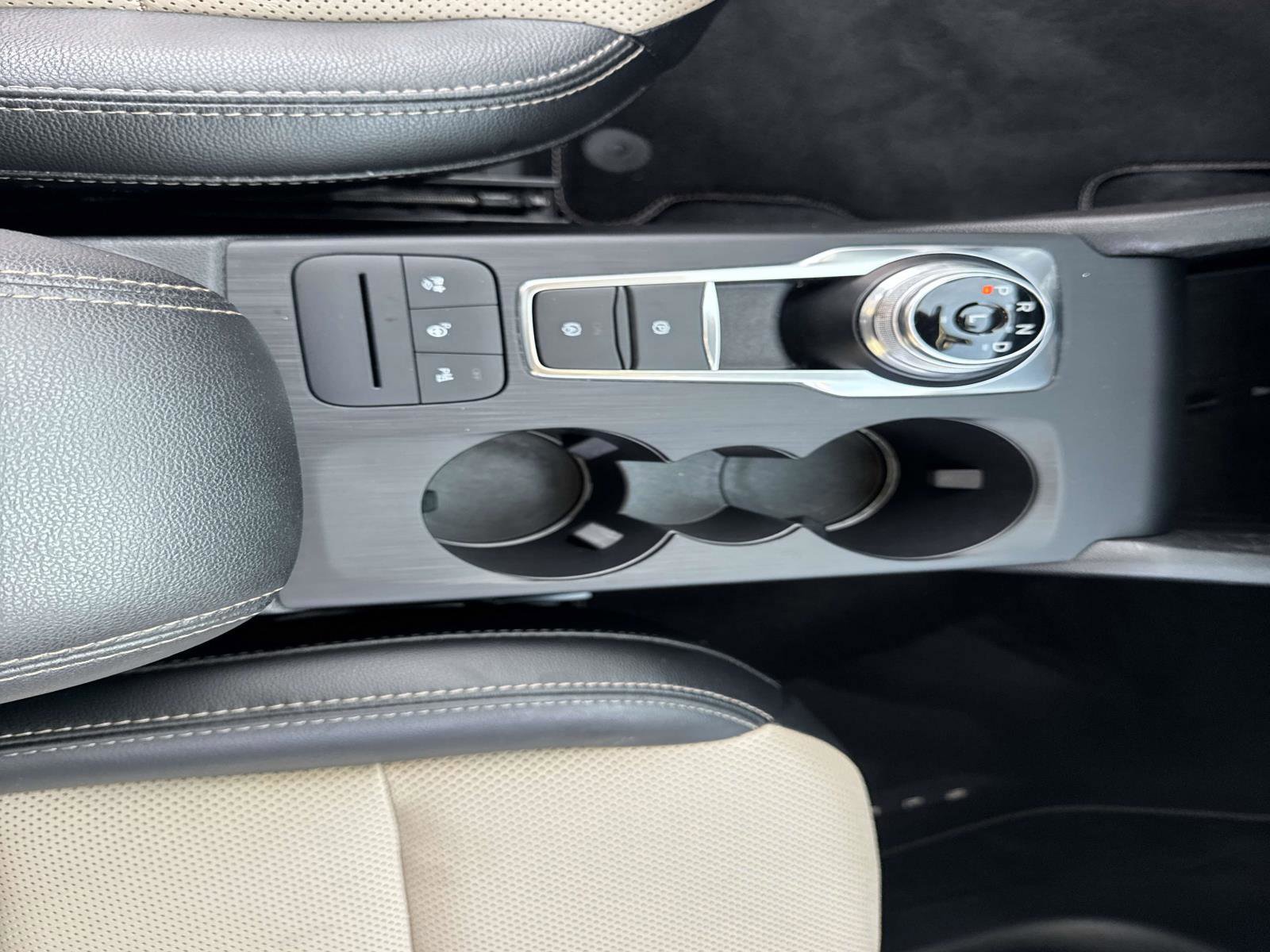 Certified 2021 Ford Escape Titanium w/ Titanium Elite Package image 14