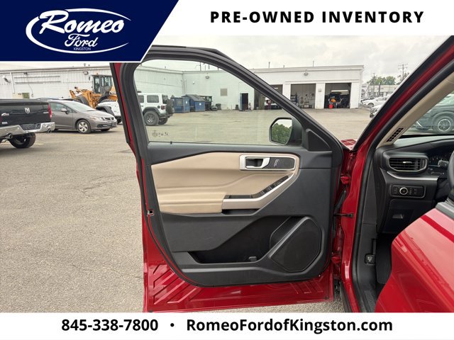 Certified 2023 Ford Explorer XLT w/ Equipment Group 202A AWD/4WD image 10