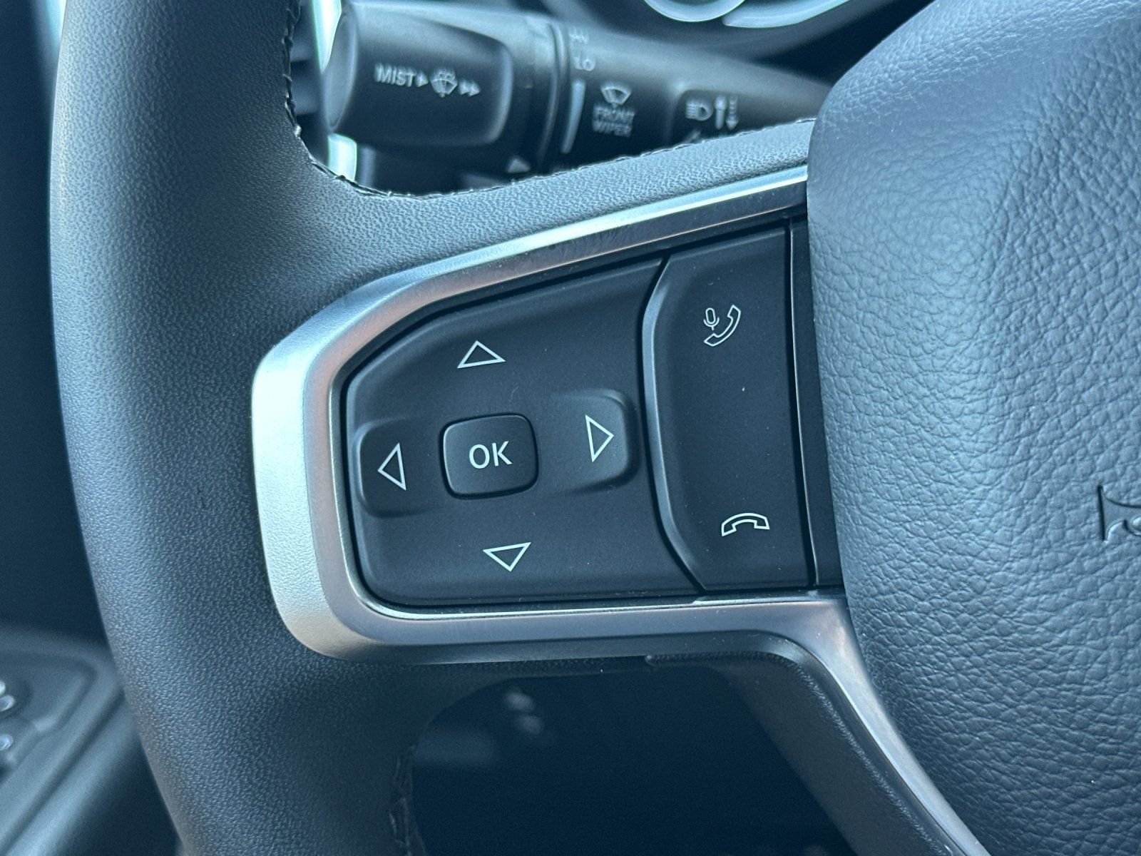 Used 2025 RAM 1500 Lone Star AWD/4WD image 24