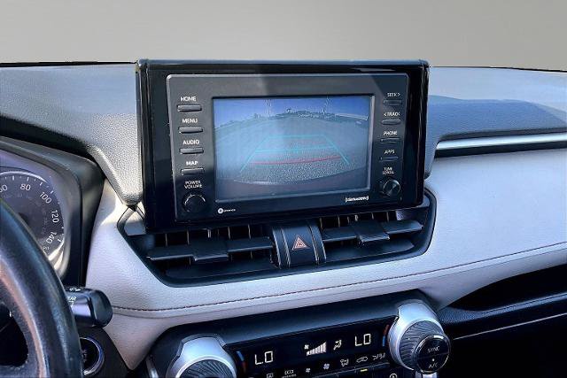 Used 2020 Toyota RAV4 XLE w/ Convenience Package FWD image 21