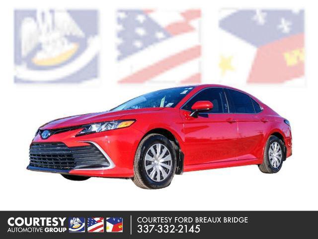 Used 2024 Toyota Camry LE image 5