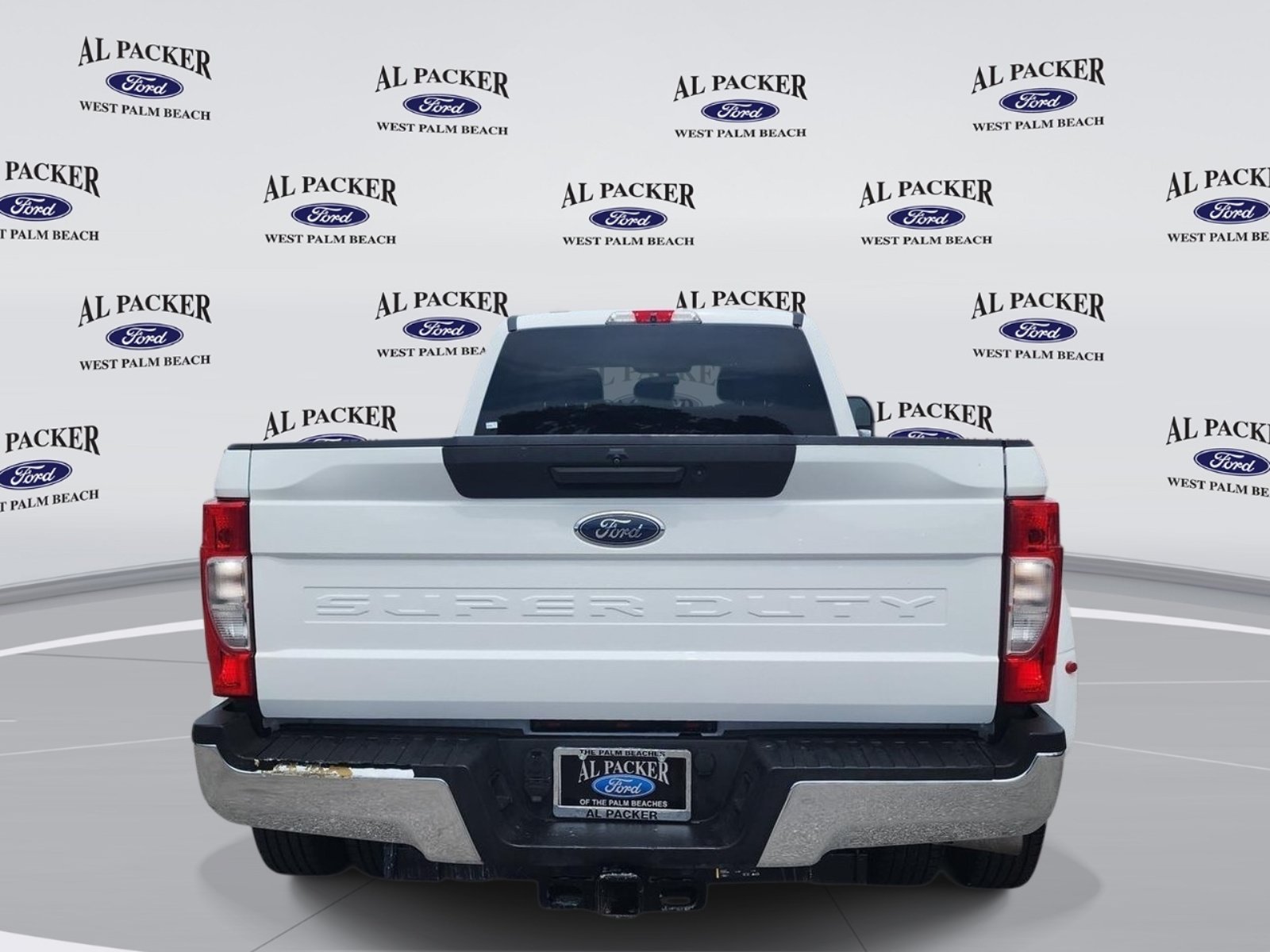 Certified 2021 Ford F350 XL w/ STX Appearance Package AWD/4WD image 4