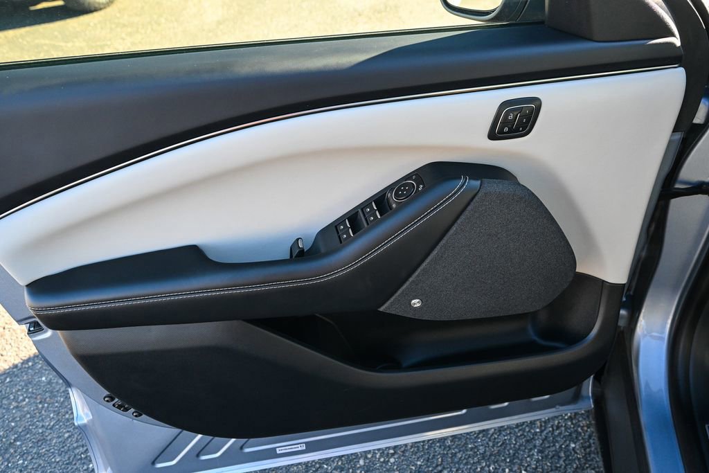 Certified 2022 Ford Mustang Mach-E Premium image 23