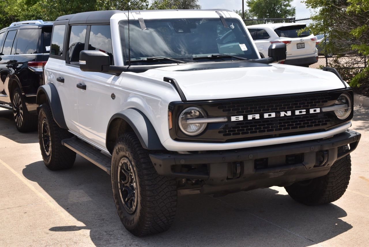 Certified 2024 Ford Bronco Wildtrak AWD/4WD image 4