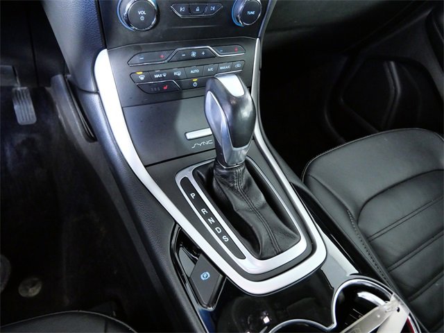 Certified 2017 Ford Edge SEL w/ Equipment Group 201A image 20