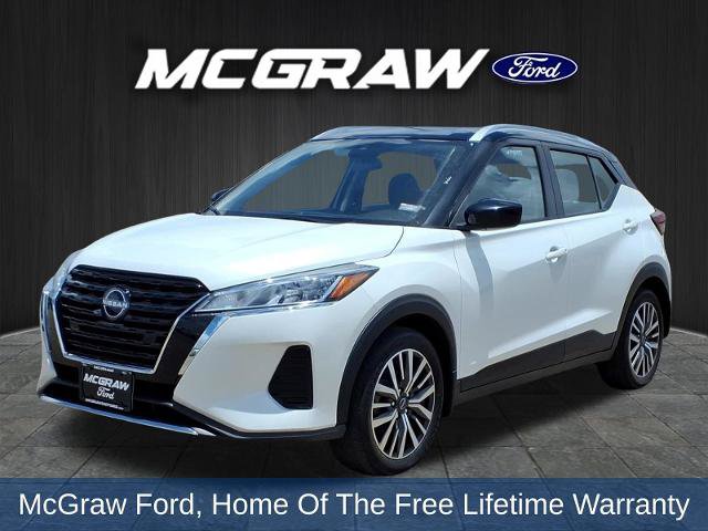 Used 2022 Nissan Kicks SV