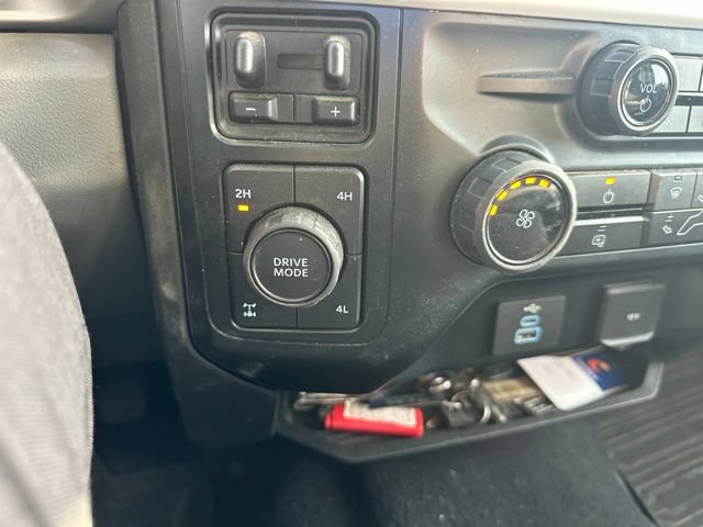 Certified 2023 Ford F250 XL w/ STX Appearance Package AWD/4WD image 18