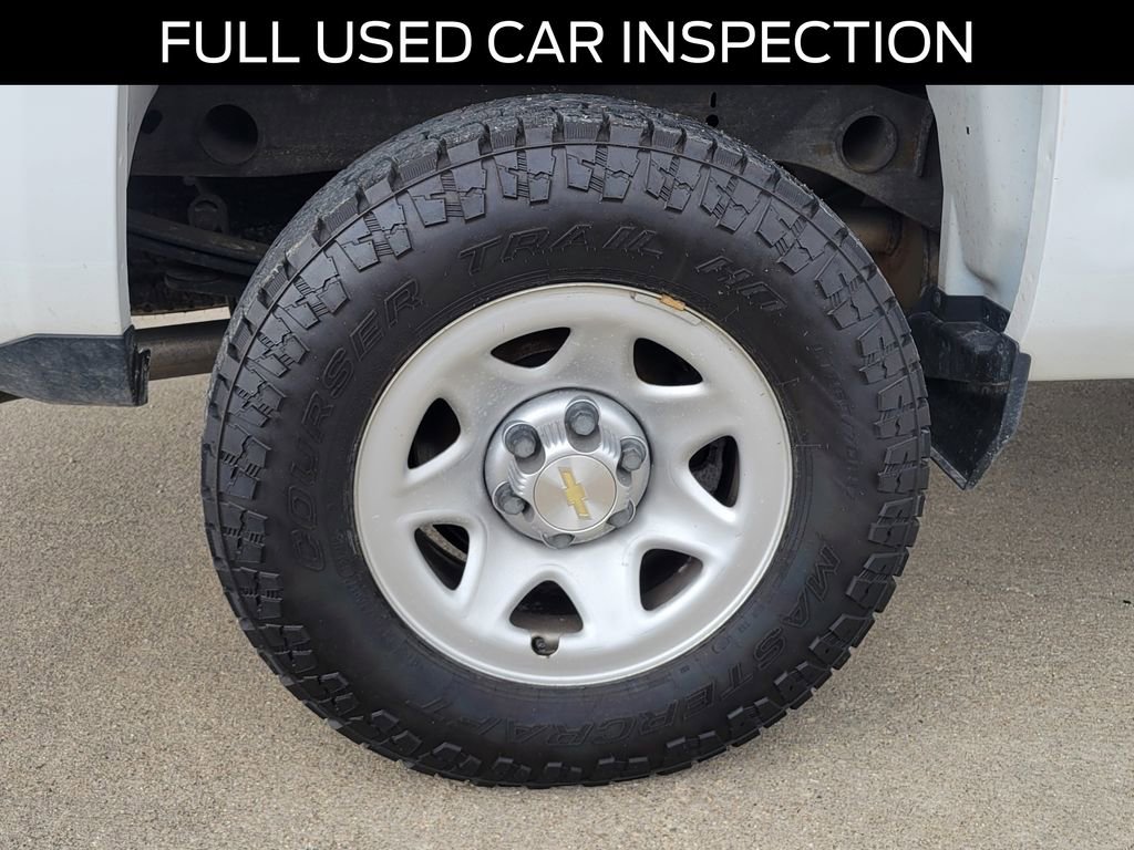 Used 2018 Chevrolet Silverado 1500 W/T w/ Trailering Package AWD/4WD image 5