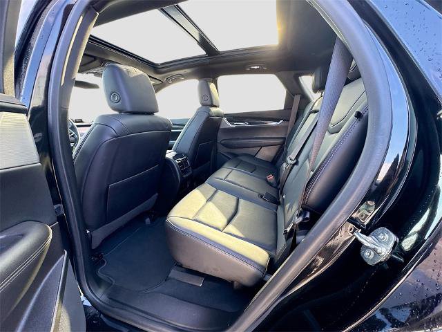 Used 2023 Cadillac XT5 Premium Luxury image 18