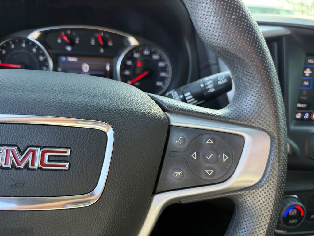Used 2022 GMC Terrain SLE w/ Driver Convenience Package image 22