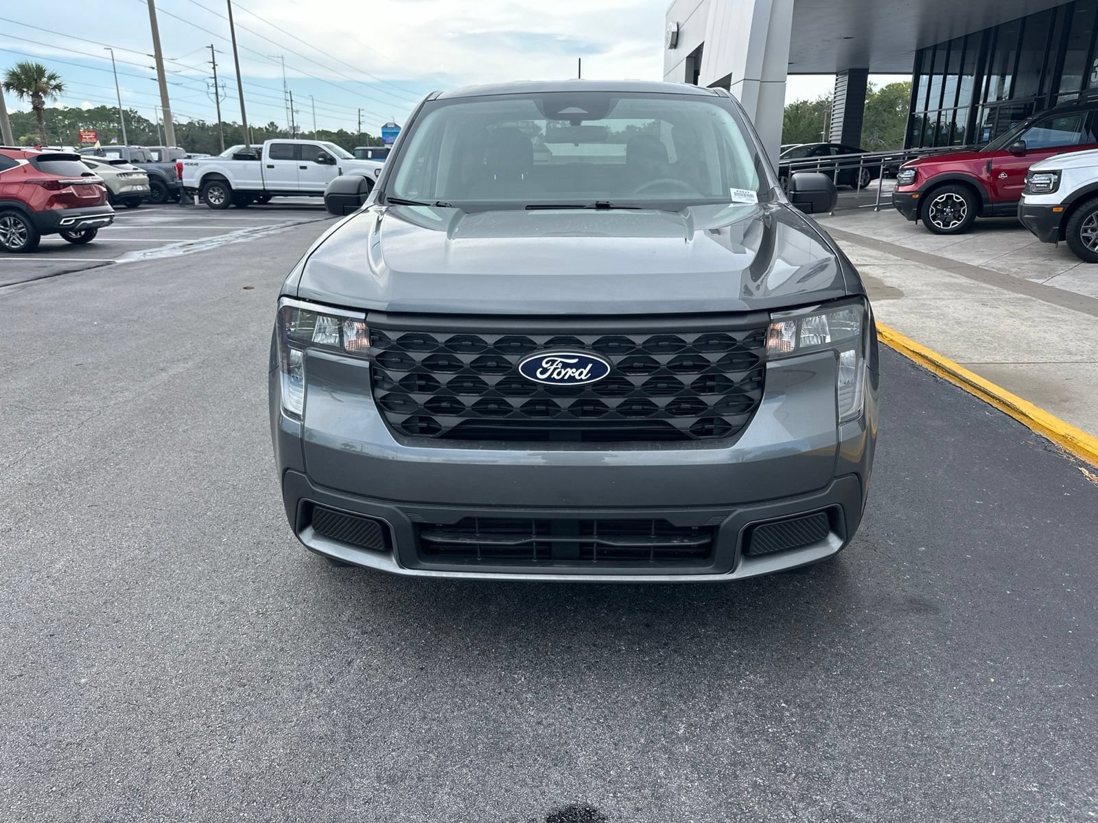 Certified 2025 Ford Maverick XLT FWD image 10