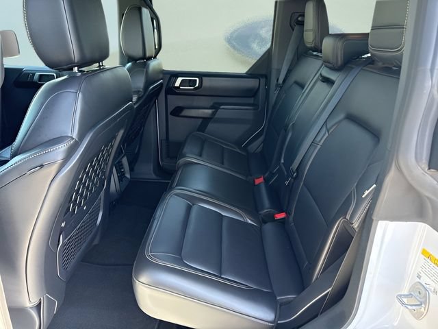 Certified 2025 Ford Bronco Badlands AWD/4WD image 12