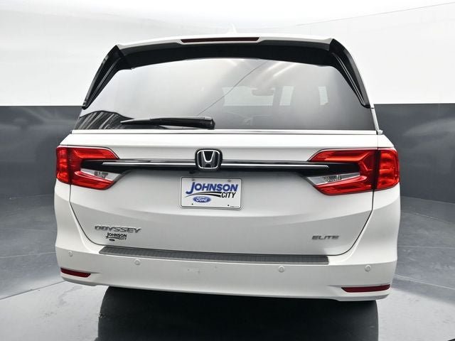 Used 2023 Honda Odyssey Elite image 7