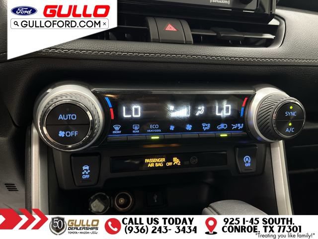 Used 2021 Toyota RAV4 XLE FWD image 27