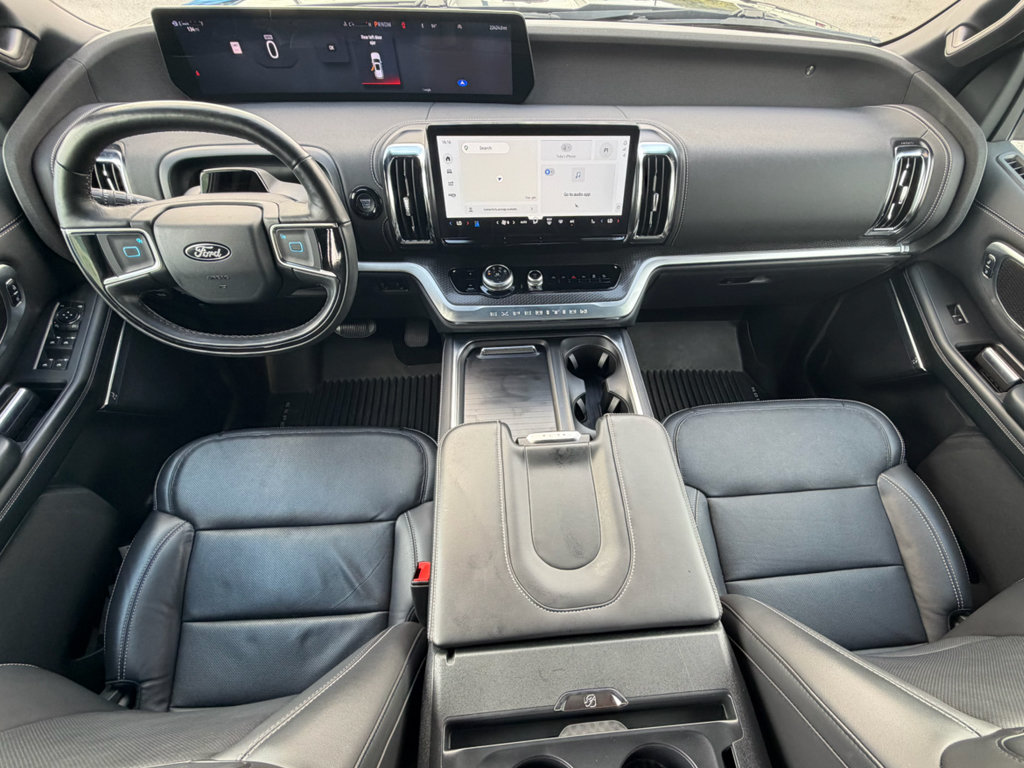 Certified 2025 Ford Expedition Platinum w/ Stealth Performance Package AWD/4WD image 10