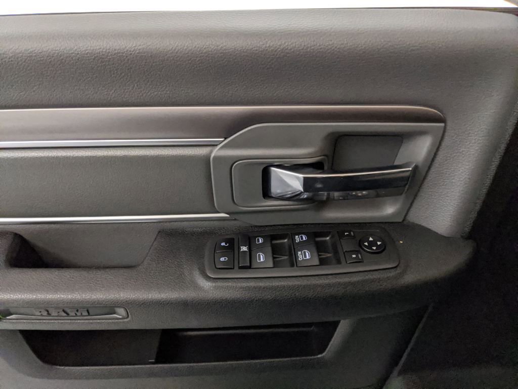 Used 2022 RAM 1500 Classic SLT w/ Electronics Group image 21