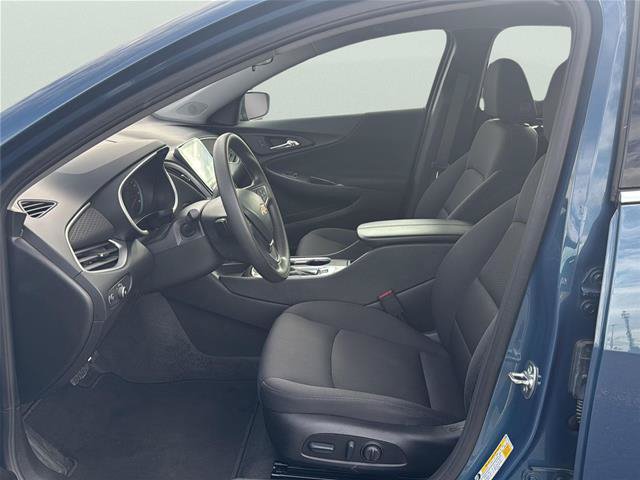 Used 2025 Chevrolet Malibu LT FWD image 10