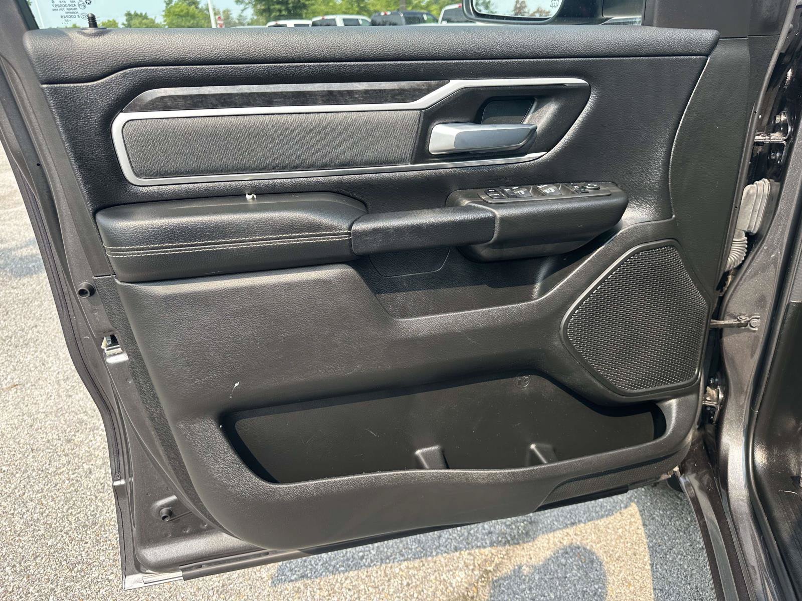 Used 2022 RAM 1500 Big Horn AWD/4WD image 18