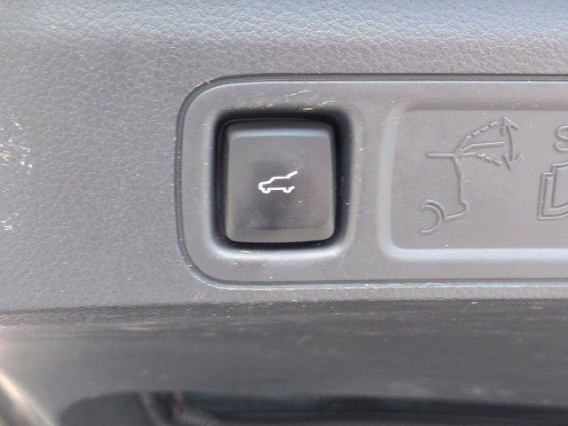 Certified 2023 Ford Expedition Max XLT RWD image 14