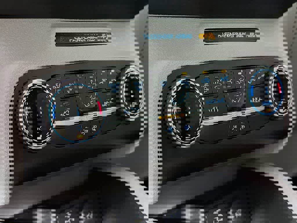 Certified 2024 Ford Escape Active image 21