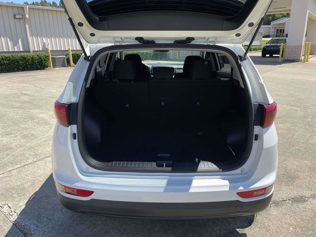 Used 2019 Kia Sportage LX w/ LX Popular Package FWD image 10