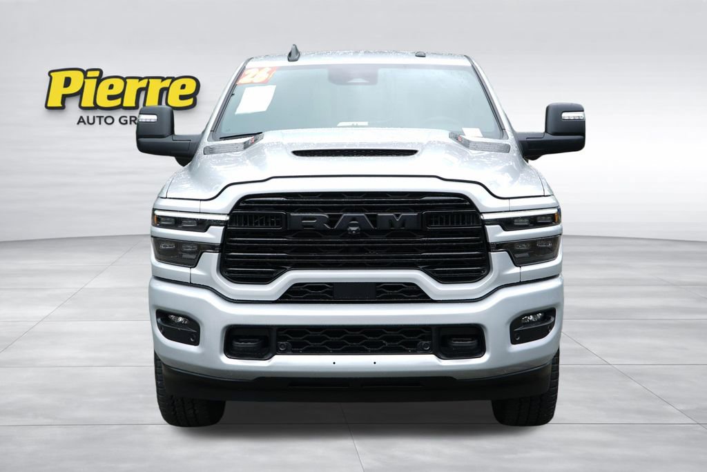 Used 2026 RAM 2500 Laramie AWD/4WD image 5