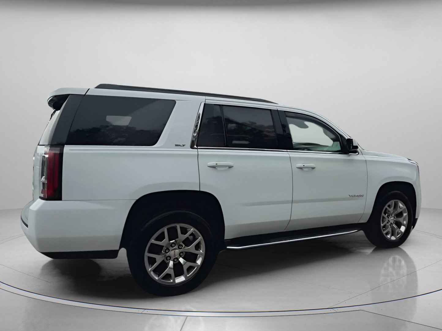 Used 2019 GMC Yukon SLT w/ Open Road Package image 22