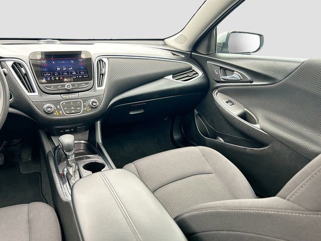 Used 2024 Chevrolet Malibu LT image 25