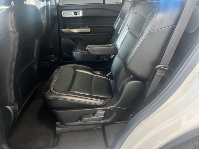 Certified 2023 Ford Explorer Limited AWD/4WD image 12