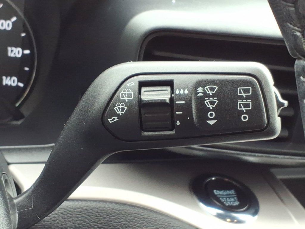 Certified 2023 Ford Explorer XLT AWD/4WD image 31