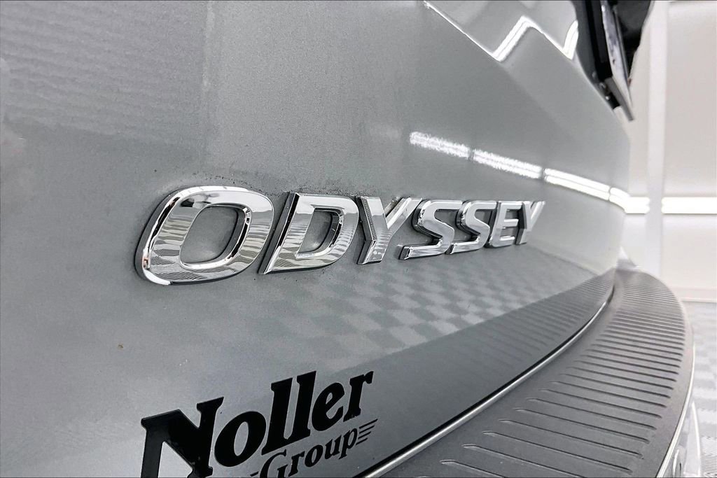 Used 2025 Honda Odyssey Elite image 10
