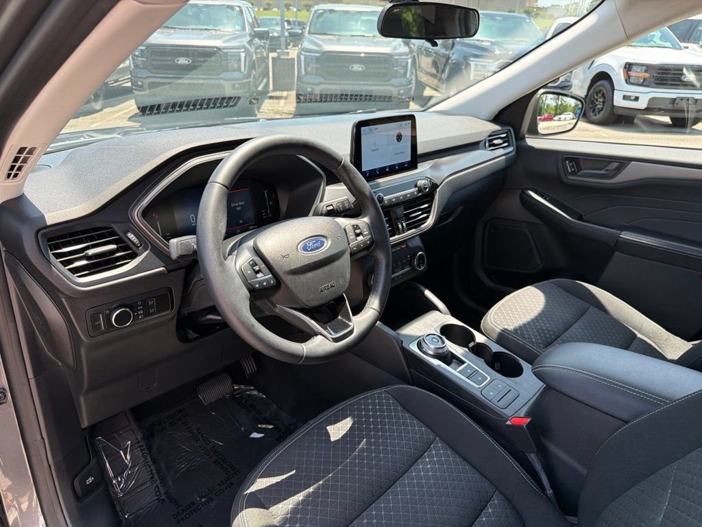 Certified 2023 Ford Escape Active FWD image 13