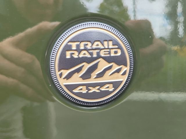 Used 2022 Jeep Wrangler Unlimited Rubicon w/ Trailer Tow Package image 14