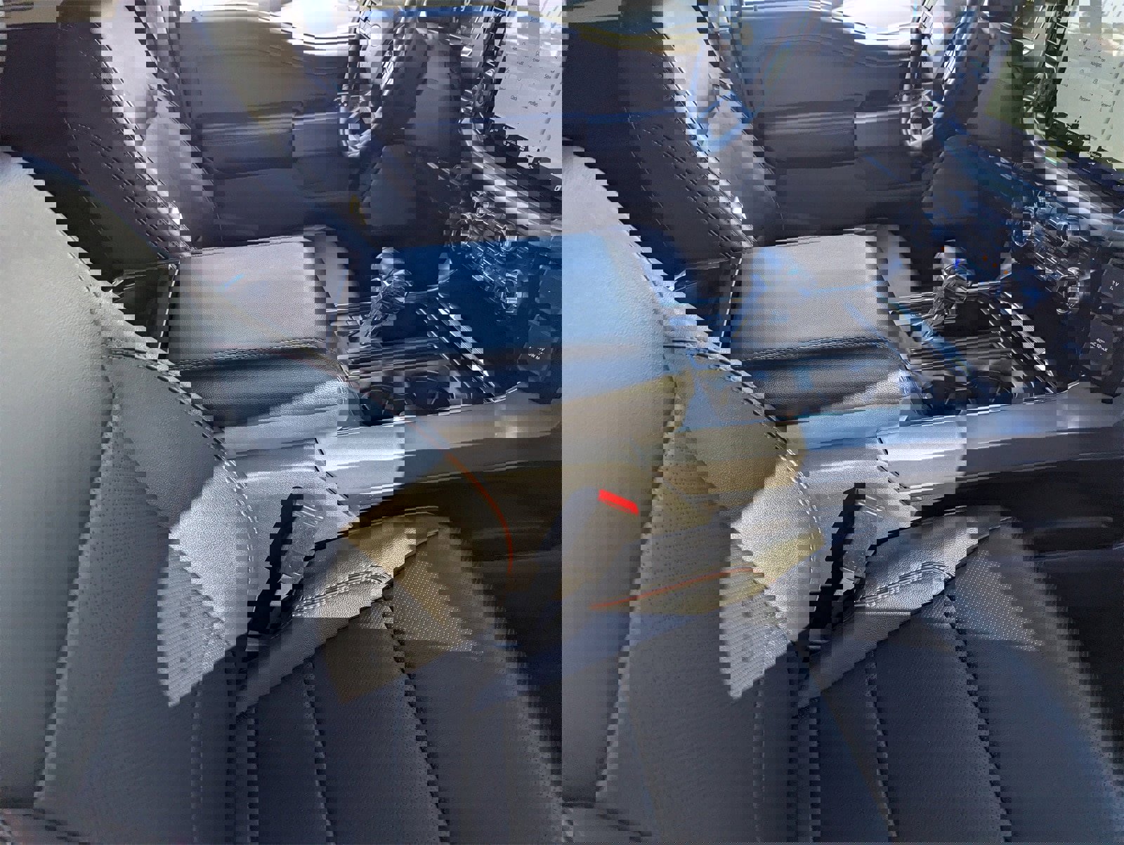 Certified 2023 Ford F150 Lariat w/ Equipment Group 502A High image 12