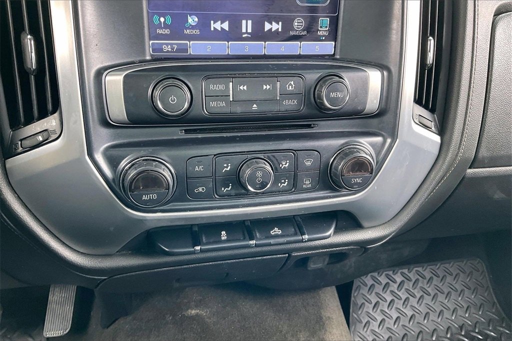 Used 2018 GMC Sierra 1500 SLE w/ SLE Value Package image 32