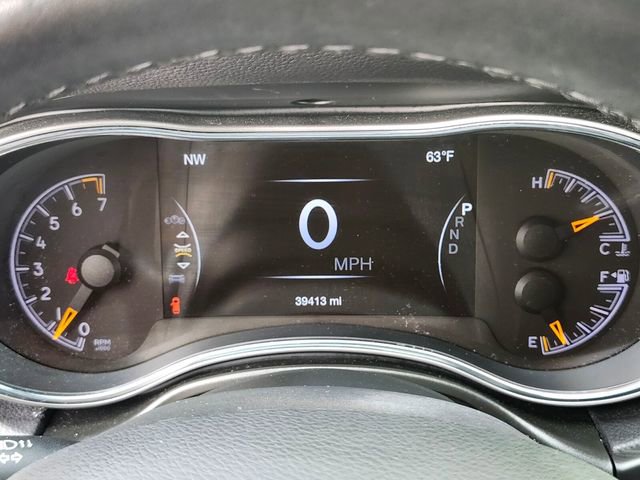 Used 2021 Jeep Grand Cherokee Laredo X AWD/4WD image 30