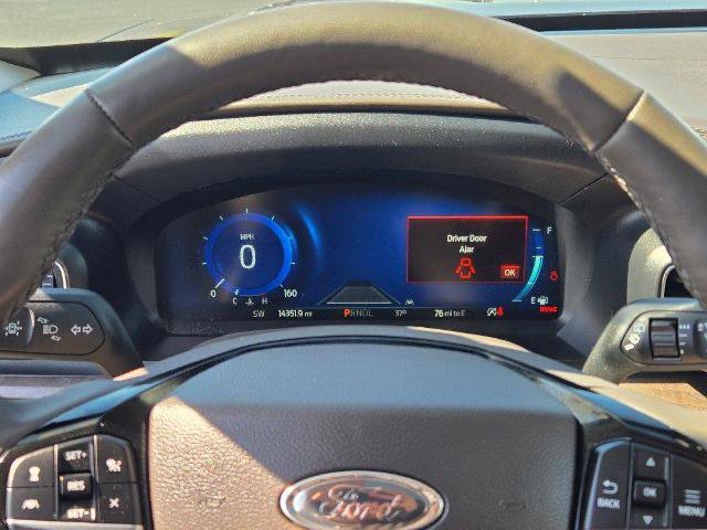 Certified 2023 Ford Explorer Platinum w/ Technology Package image 39