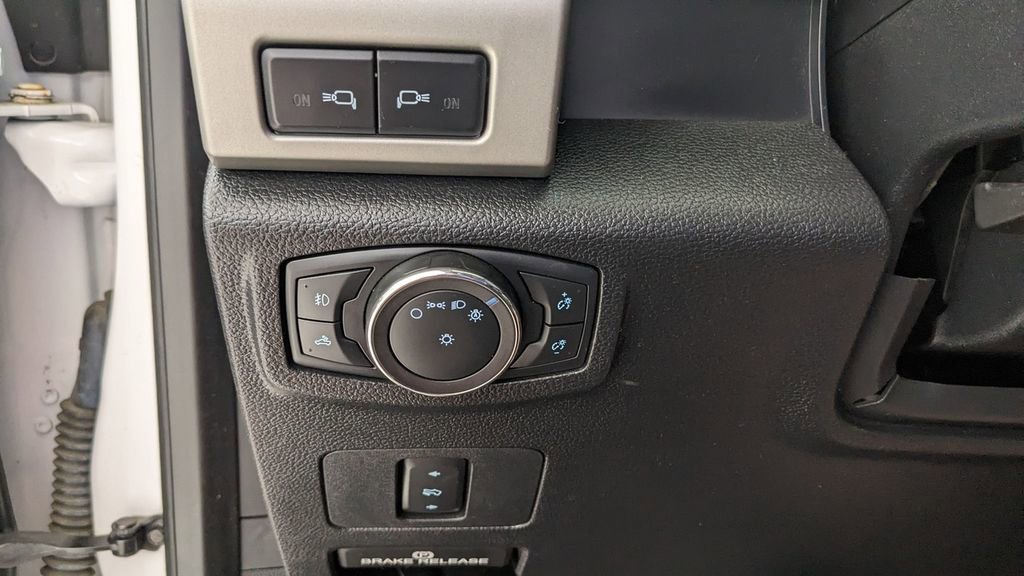 Certified 2018 Ford F250 Lariat w/ Chrome Package image 22