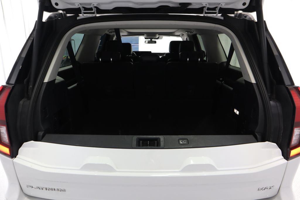 Certified 2025 Ford Expedition Max Platinum AWD/4WD image 14
