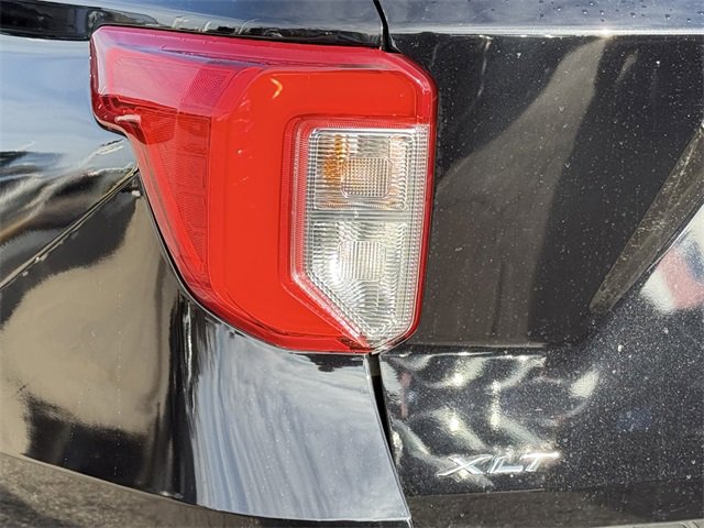Certified 2023 Ford Explorer XLT w/ Equipment Group 202A image 29