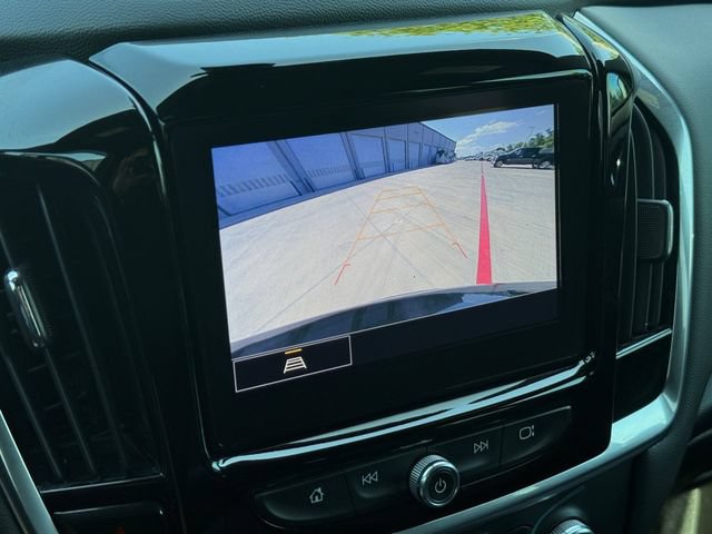 Used 2023 Chevrolet Traverse LT FWD image 10