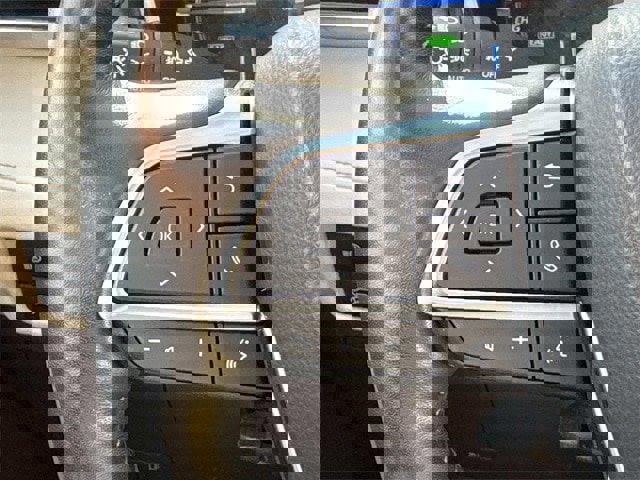 Used 2020 Toyota Highlander Platinum image 32