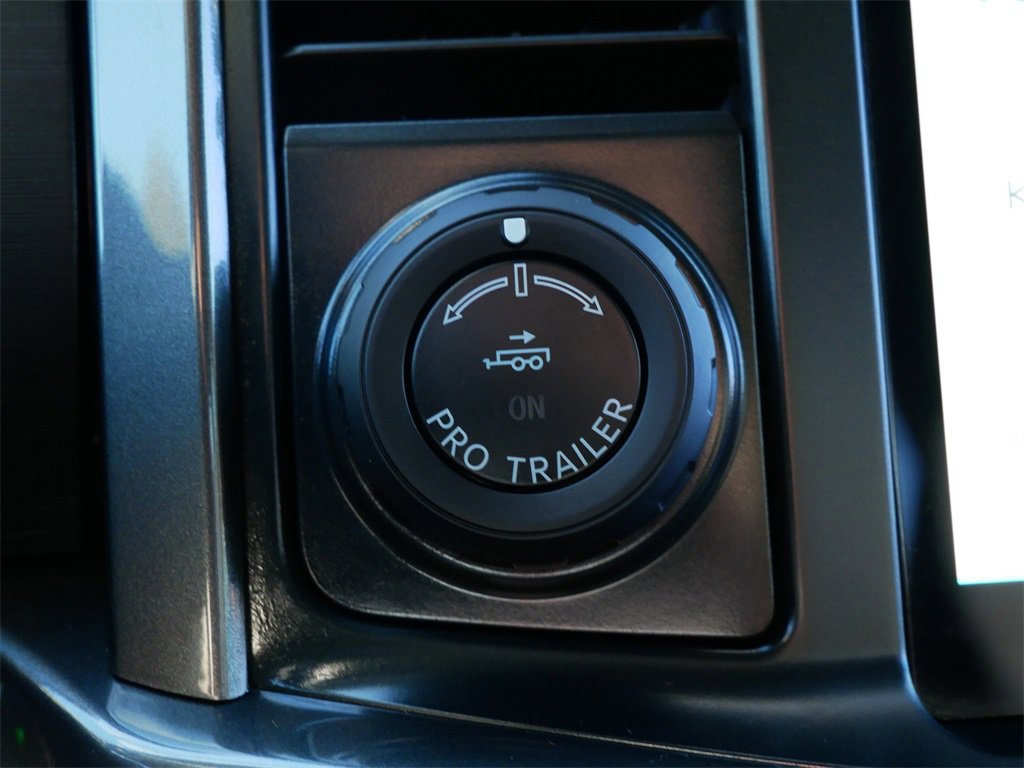 Certified 2022 Ford F150 XLT w/ Equipment Group 302A High image 26